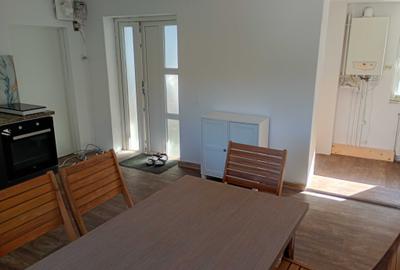 Casă cu 4 camere cu Teren 289 Mp în Schei