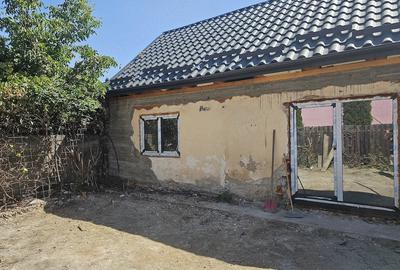 Casă cu 2 camere cu Teren 133 Mp în Central