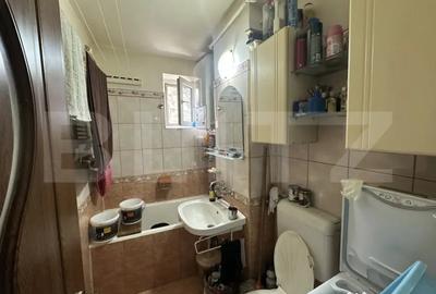 Apartament cu 3 camere decomandat în Botizului - 9
