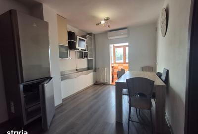Apartament cu 3 camere decomandat în Brazda lui Novac
