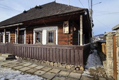Proprietate specială, de 48 mp, în Central - 1
