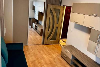 Garsonieră decomandată în Galata
