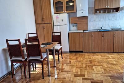 Apartament cu 3 camere decomandat în Zorilor - 2