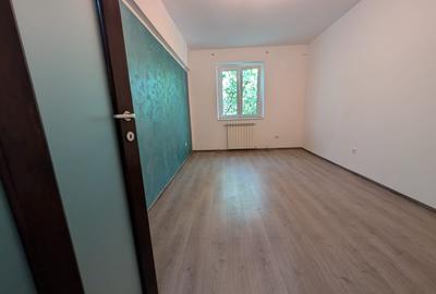 Apartament cu 2 camere decomandat, mobilat în Aviatori - 10