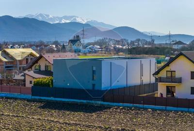 Casă cu 9 camere cu Teren 500 Mp în Stupini - 43