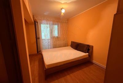Apartament cu 2 camere decomandat în - 4