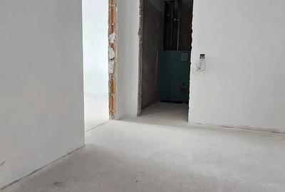Apartament cu 2 camere în 1 Mai - 3