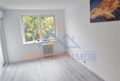 Apartament cu 2 camere decomandat în Rahova