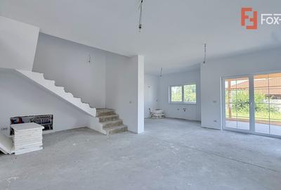 Duplex cu 5 camere cu Canalizare în Moșnița Veche - 2