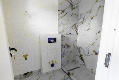 Casă cu Teren 400 Mp în Valea Mare