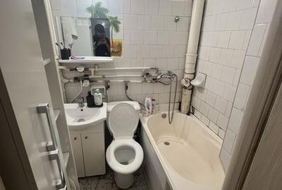 Apartament cu 2 camere semidecomandat în Valea Rosie