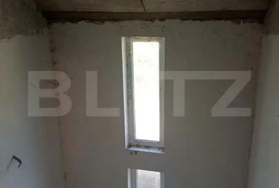 Casă cu 4 camere cu Teren 2200 Mp în Central - 7