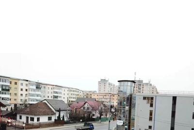 Apartament cu 2 camere decomandat în Exterior Vest