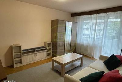 Apartament cu 3 camere decomandat în Ultracentral