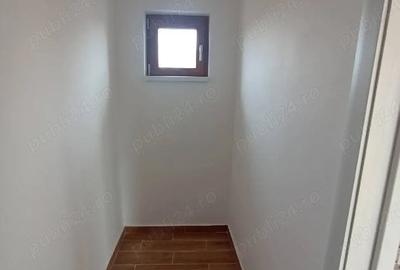Casă cu Teren 440 Mp în Central