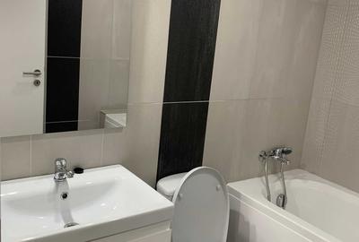 Apartament cu 3 camere decomandat în Central - 2