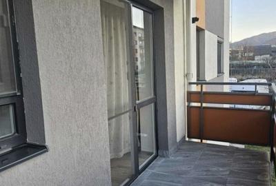 Apartament cu 2 camere decomandat în Hărman - 1