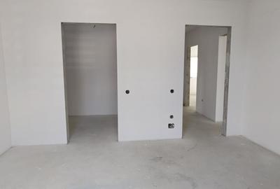 Casă cu 4 camere cu Teren 741 Mp în Apahida