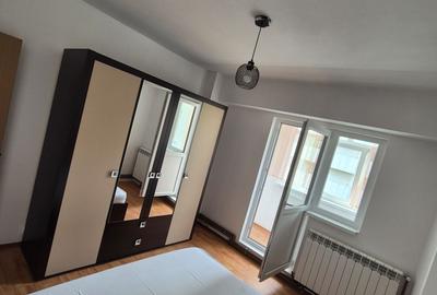 Apartament cu 2 camere decomandat în Popoveni