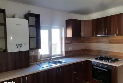 Casă cu 4 camere în Ostratu - 1