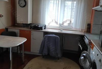 Apartament cu 2 camere decomandat în 22 Decembrie - 6