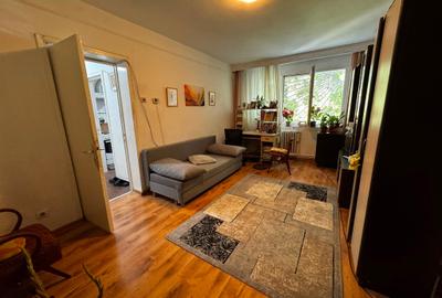 Apartament cu 2 camere semidecomandat în Tătărași