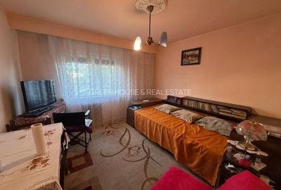 Apartament cu 3 camere decomandat în Piața Centrală - 2