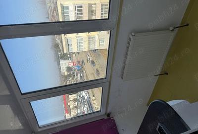 Apartament cu 2 camere decomandat în Central - 1
