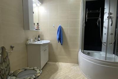 Apartament cu 2 camere semidecomandat în Iris