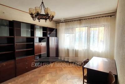Apartament cu 3 camere semidecomandat, mobilat în Cetate - 1