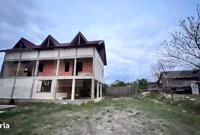 Casă cu 4 camere în Albești - 15