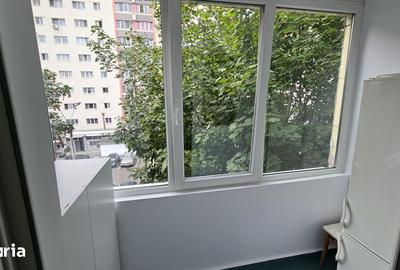 Apartament cu 3 camere în Semicentral
