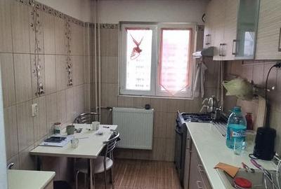 Apartament cu 3 camere, mobilat în Colentina - 2