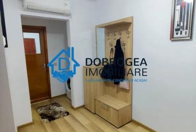 Apartament cu 2 camere decomandat în E3