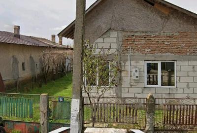 Casă cu Teren 890 Mp în Vlad Țepeș