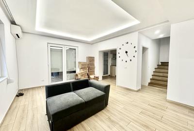 Duplex cu 5 camere cu Canalizare în Moșnița Veche - 2