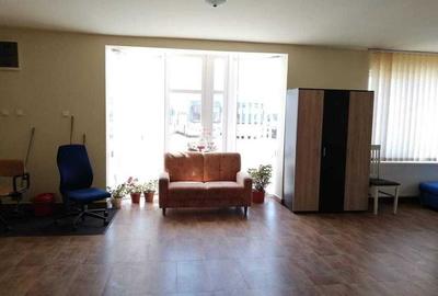 Casă cu 4 camere cu Teren 500 Mp în Central - 4