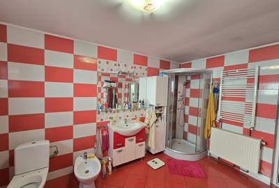 Casă individuală cu 6 camere cu Canalizare în Ștefăneștii de Sus - 9