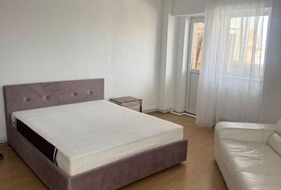 Garsonieră semidecomandată în Central