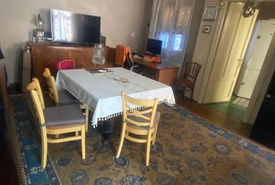 Apartament cu 3 camere nedecomandat în Floreasca
