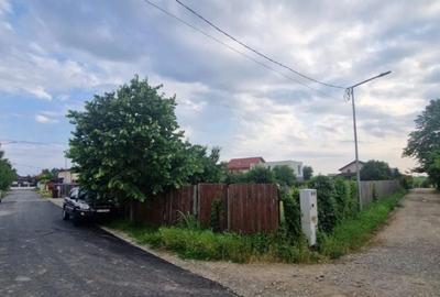 Teren de 463 mp, în Balotești