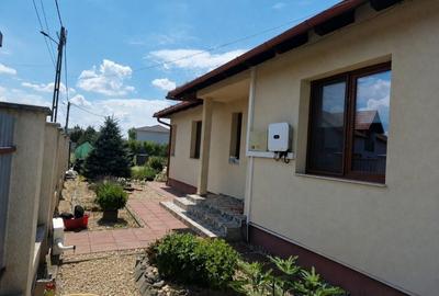 Casă cu 3 camere în Vetiș - 2
