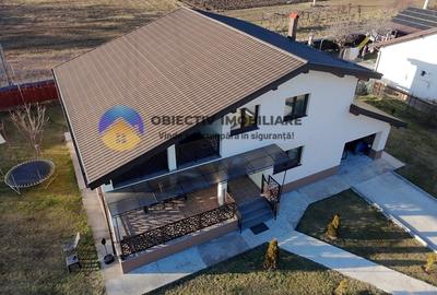 Casă individuală cu 4 camere cu Garaj în Izvoare (Dumbrava Roșie) - 3