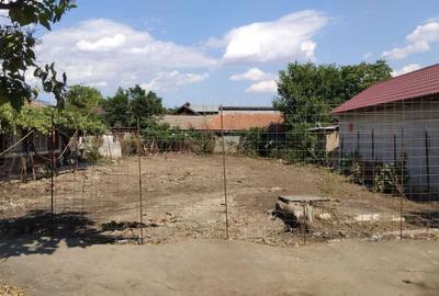 Teren de 425 mp, în Central