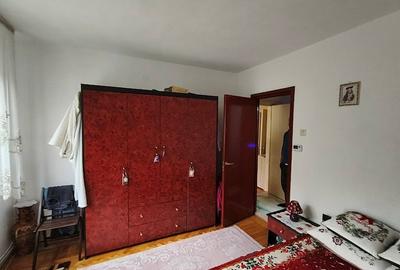 Apartament cu 3 camere decomandat în Cezar Petrescu - 6