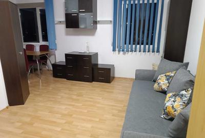 Garsonieră semidecomandată în Gării - 2