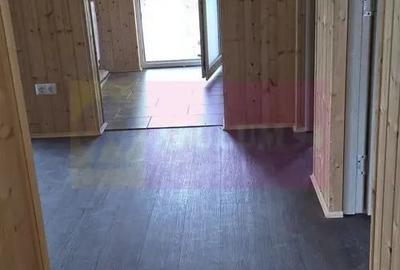 Casă cu 4 camere cu Teren 1001 Mp în Brebu