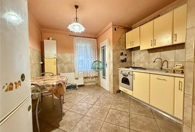 Apartament cu 3 camere decomandat, mobilat în Unirii - 3