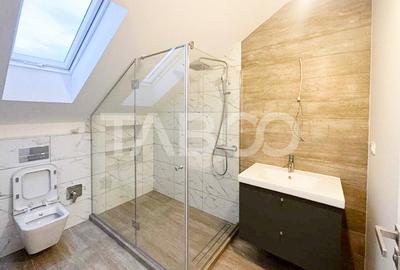 Duplex cu 5 camere cu Canalizare în Borhanci - 3