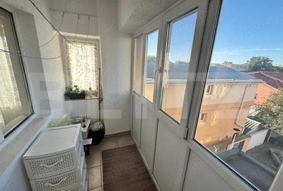 Apartament cu 3 camere decomandat, mobilat în Rovine - 7